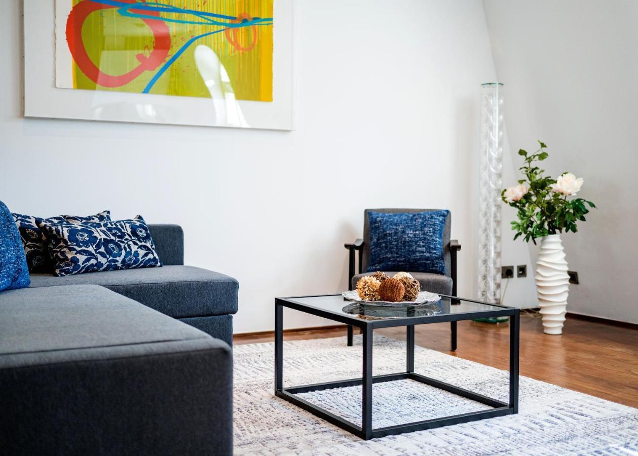 Modernized South Kensington Apartments London Eksteriør billede