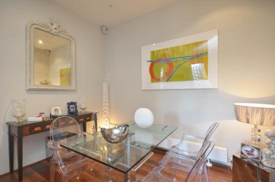 Modernized South Kensington Apartments London Eksteriør billede