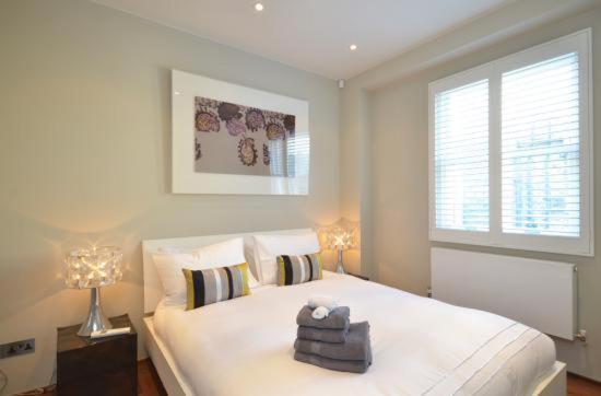 Modernized South Kensington Apartments London Eksteriør billede