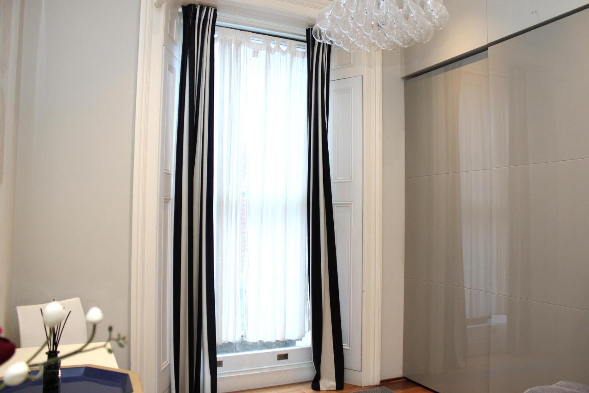 Modernized South Kensington Apartments London Eksteriør billede